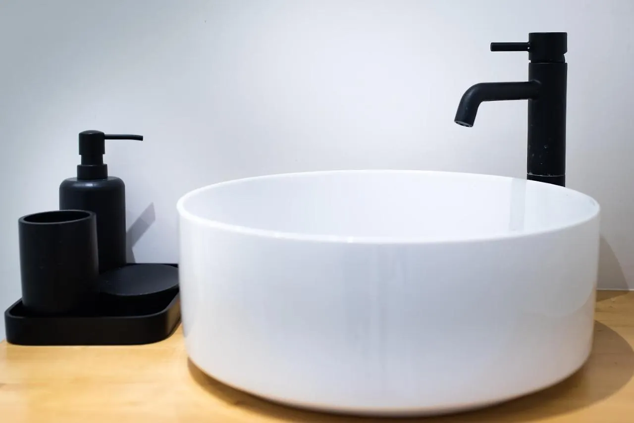 Amazing New Apartment With Rooftop Jacuzzi Barcelona