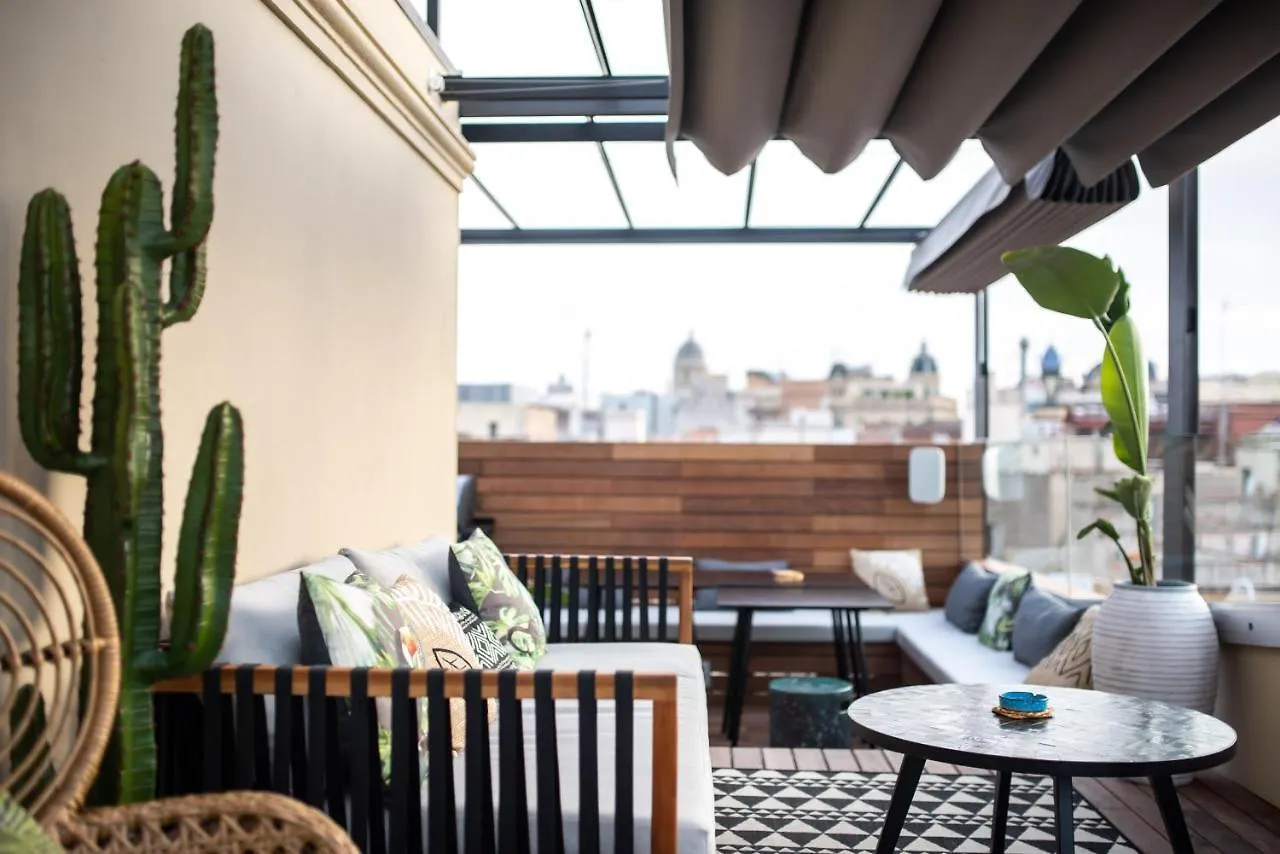Amazing New Apartment With Rooftop Jacuzzi Barcelona