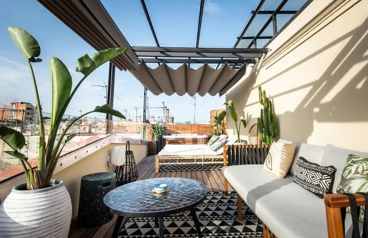 Amazing New Apartment With Rooftop Jacuzzi Barcelona