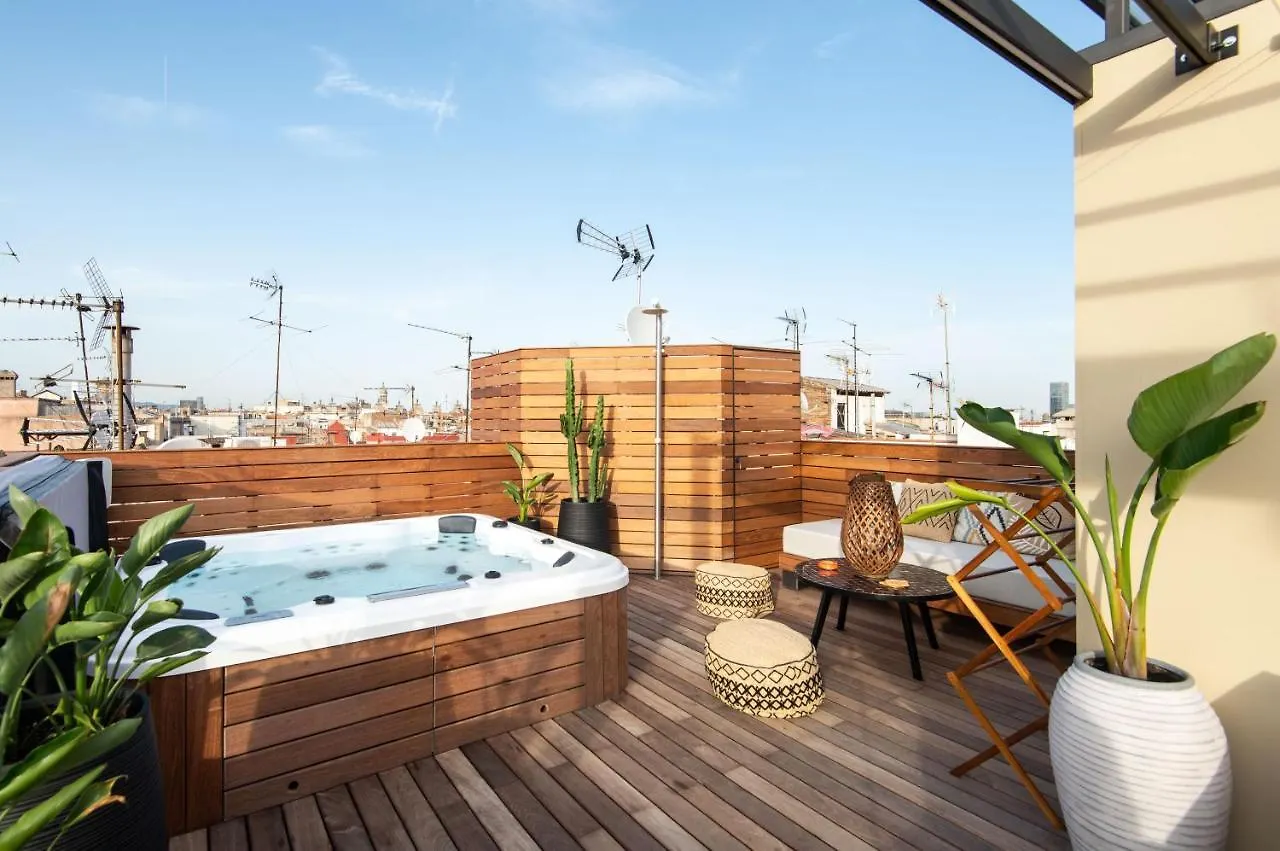 Amazing New Apartment With Rooftop Jacuzzi Barcelona