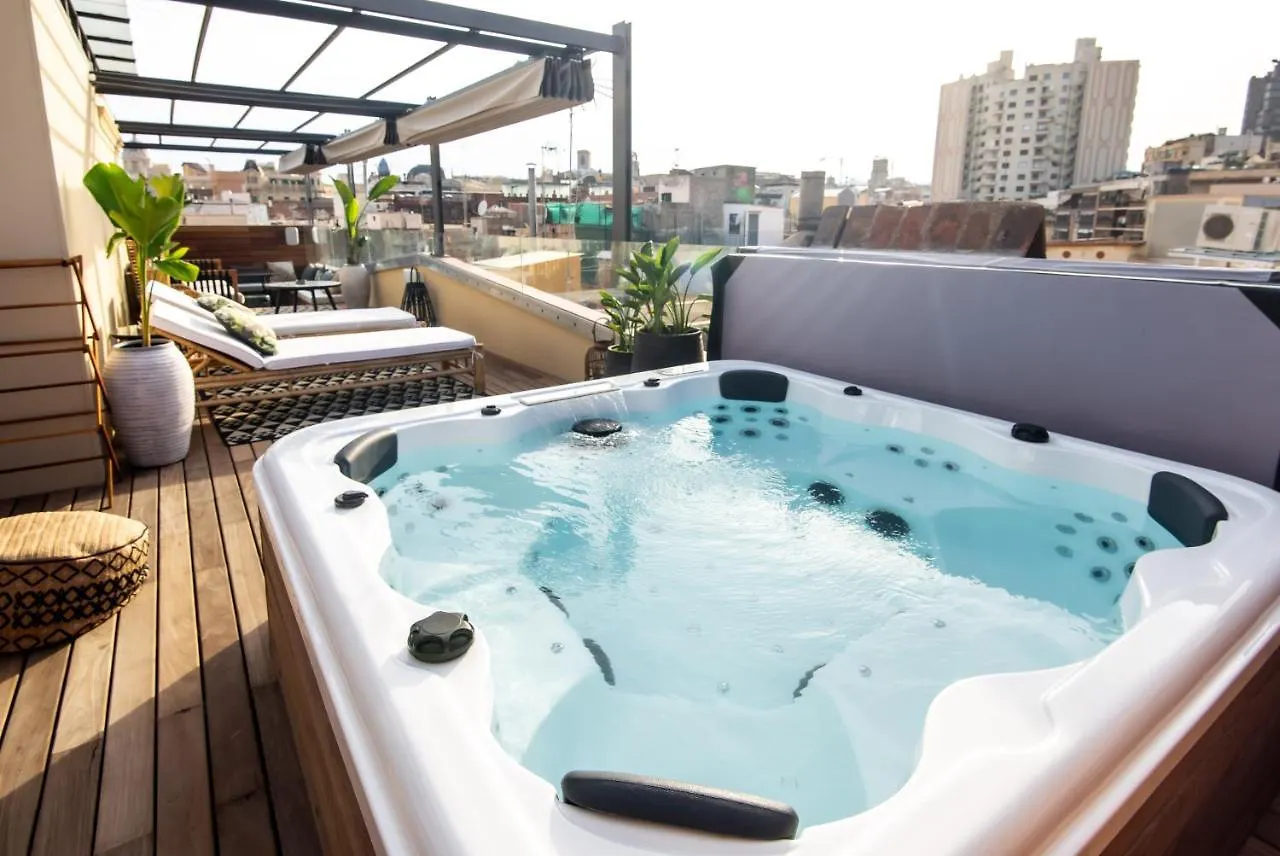 Amazing New Apartment With Rooftop Jacuzzi Barcelona